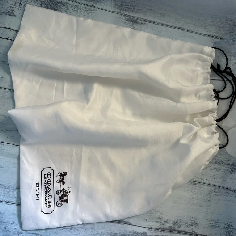 ❤️REDUCED❤️Coach Peyton Cream/Tan Hobo Bag EUC - Picture 3 of 15